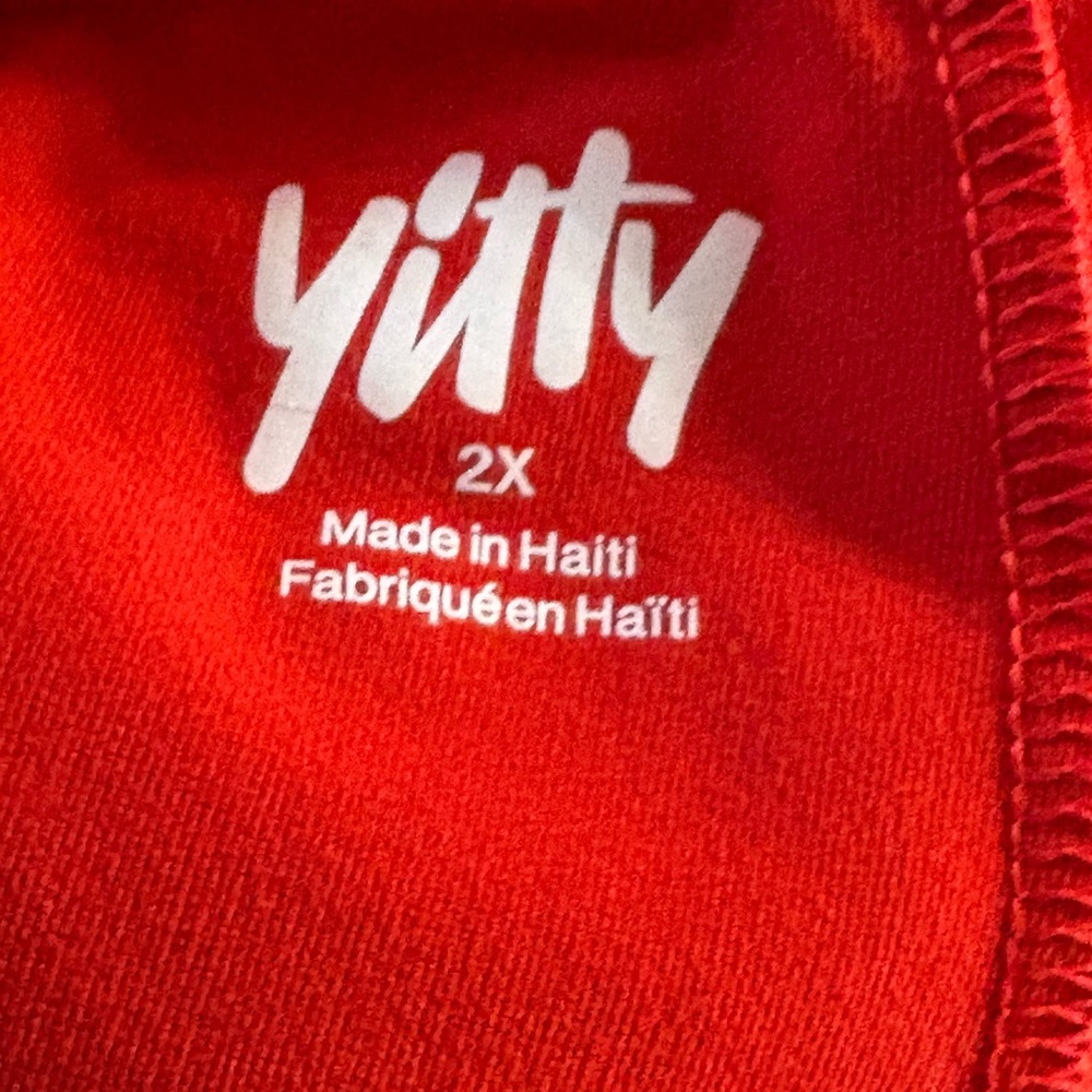 YITTY Vibrant Red Leggings - Picture 2 of 2